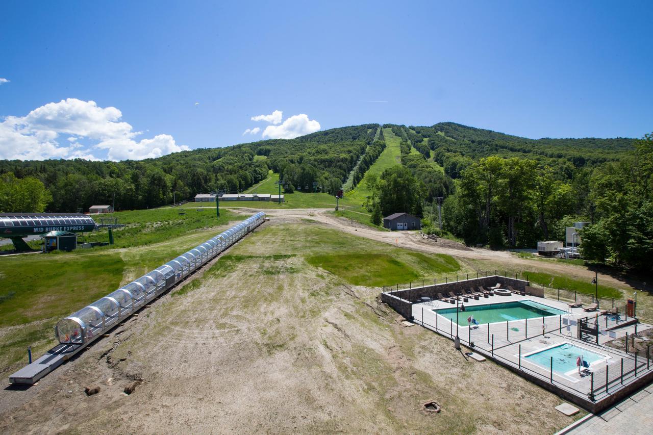 Burke Mountain Hotel And Conference Center Bagian luar foto